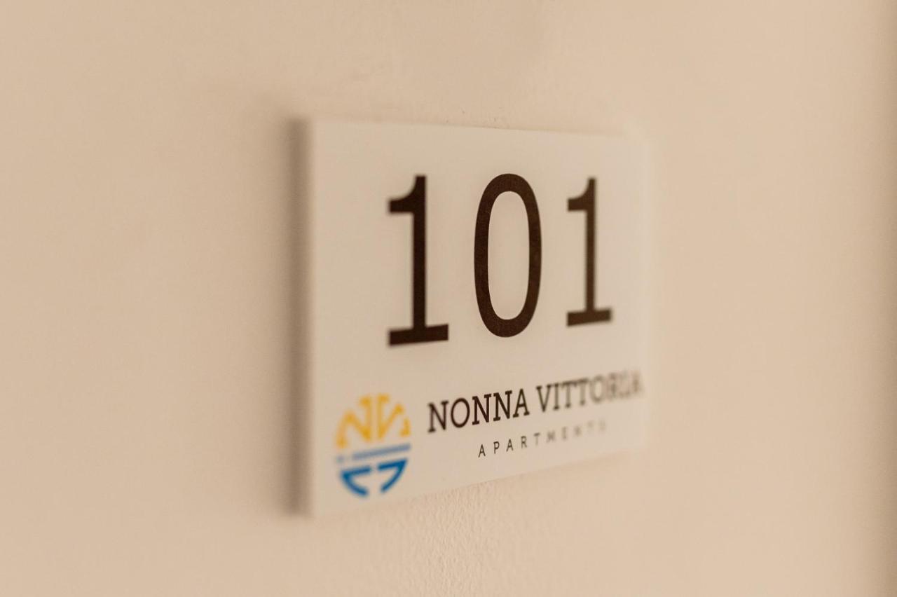 Nonna Vittoria Apartments Mola di Bari Luaran gambar