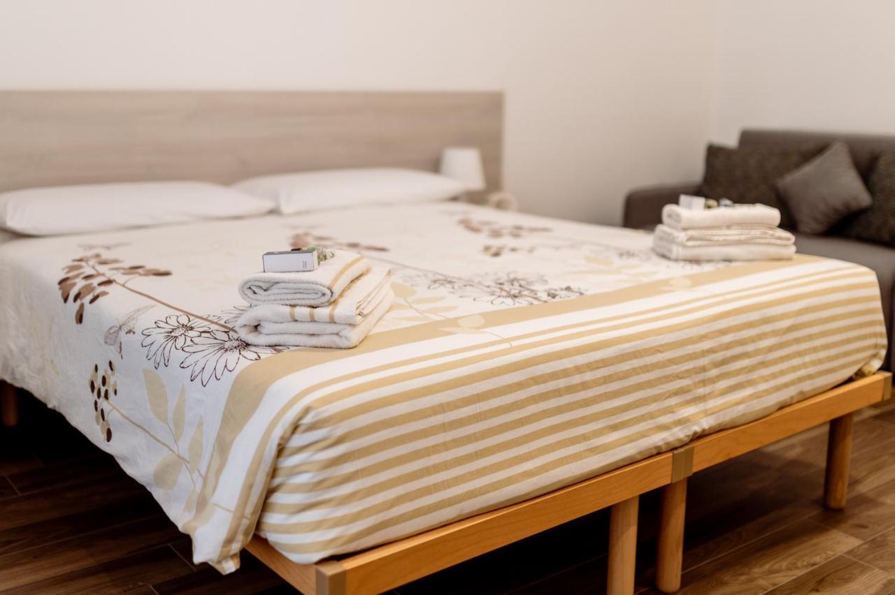 Nonna Vittoria Apartments Mola di Bari Luaran gambar