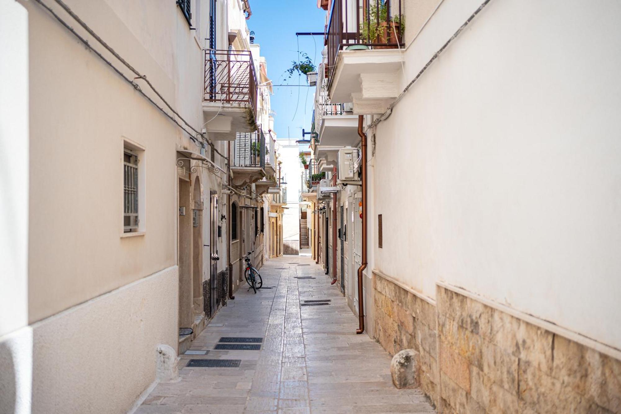 Nonna Vittoria Apartments Mola di Bari Luaran gambar